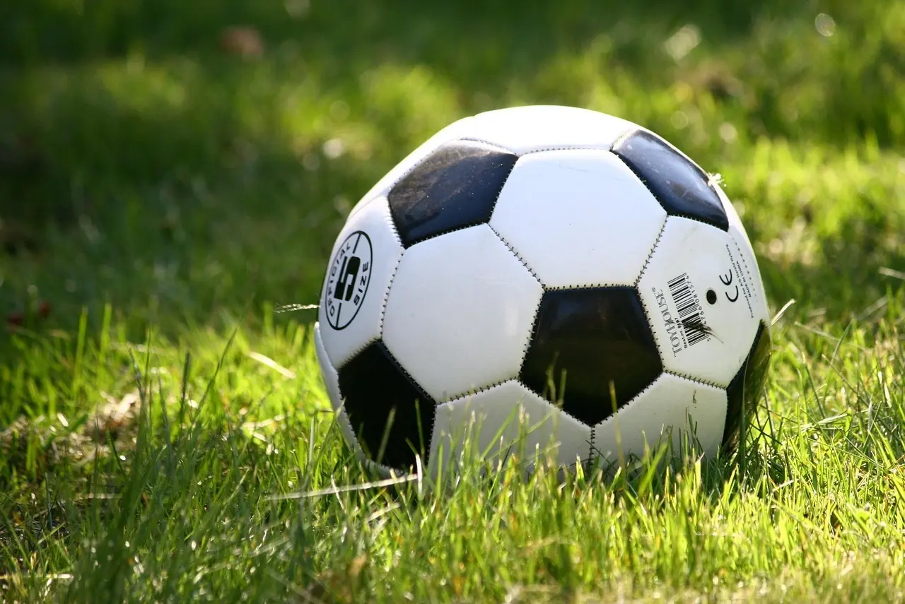 Mål, VAR-drama og to målløse topkampe: Hele runde 31 i Saudi Pro League 2025/26 gennemgået