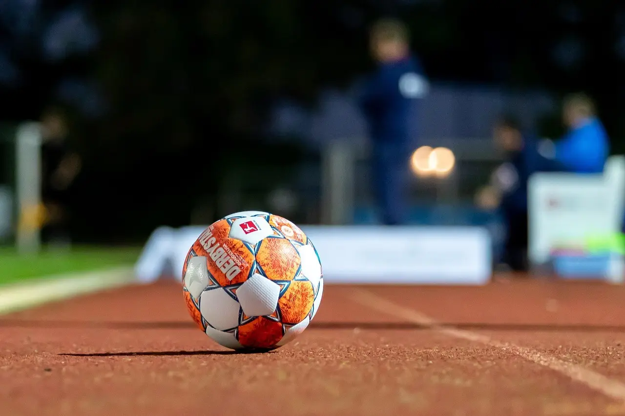 Runde 19 i Saudi Pro League 25/26: klare storsejre, sene udligninger og VAR i fokus